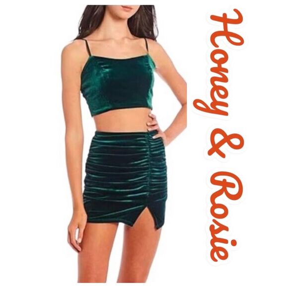 Stretch Velvet Honey & Rosie Emerald Green 2-Piece Cocktail Dress Rave Skirt Set - Picture 1 of 16